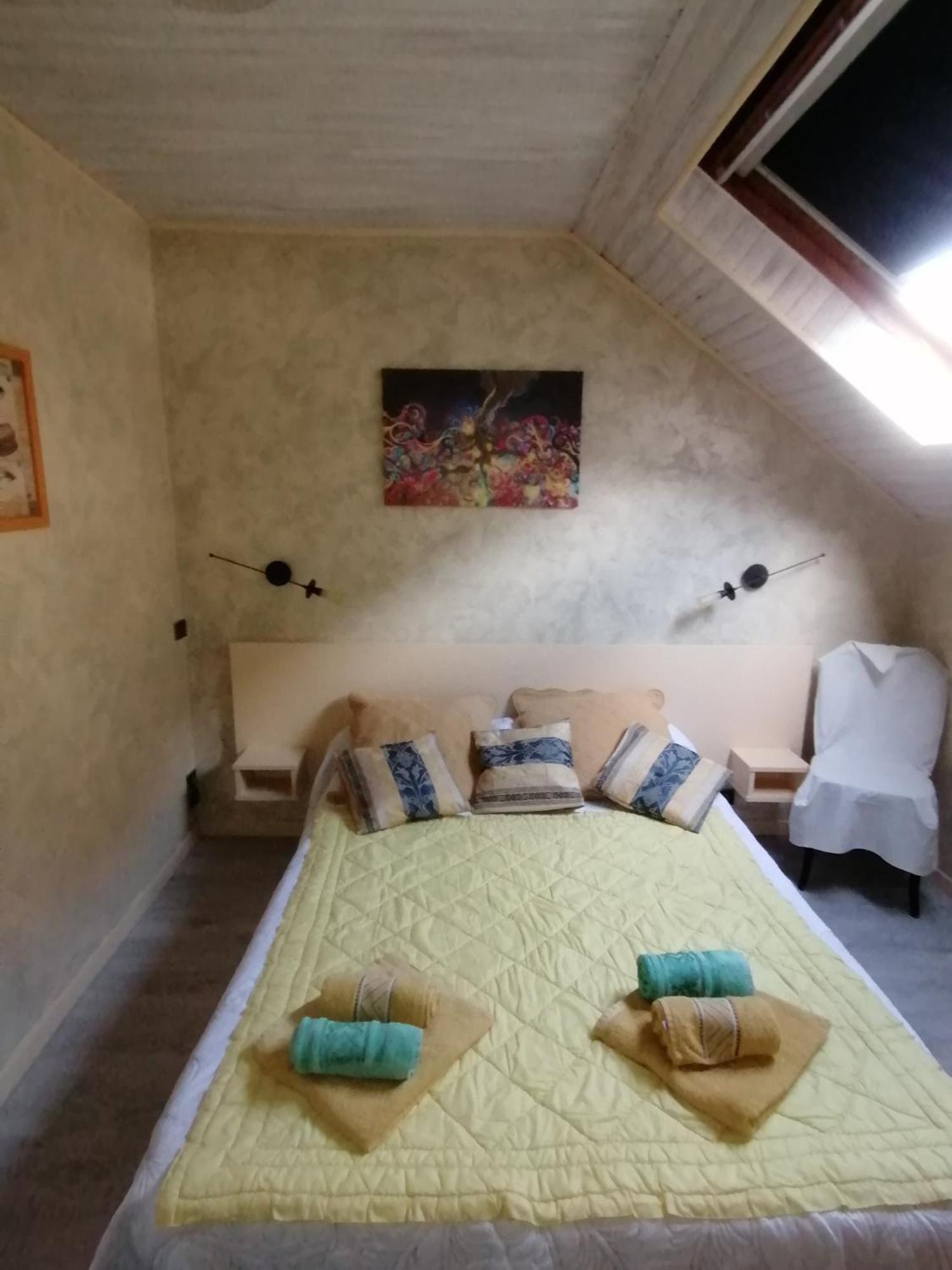 Chambres D'Hotes L'Astazou カヴァルニ エクステリア 写真